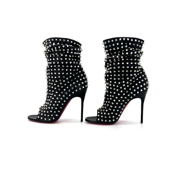 NEW Christian Louboutin Guerilla 100 Silver Spike Leather Peep Toe Booty 37.5 - Picture 5 of 10